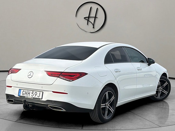 Mercedes-Benz CLA250 e 5 of 5