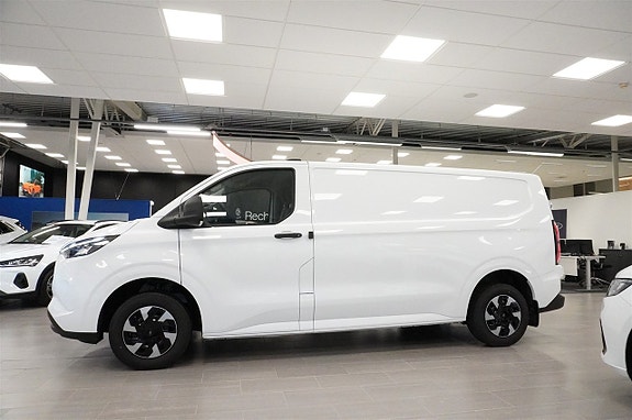 Ford Transit Custom 2 of 5