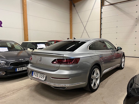 Volkswagen Arteon 3 of 5