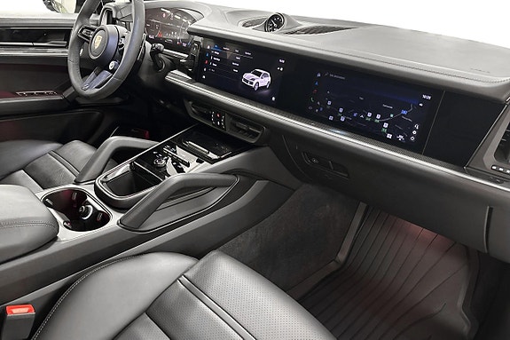 Porsche Cayenne S 17 of 30