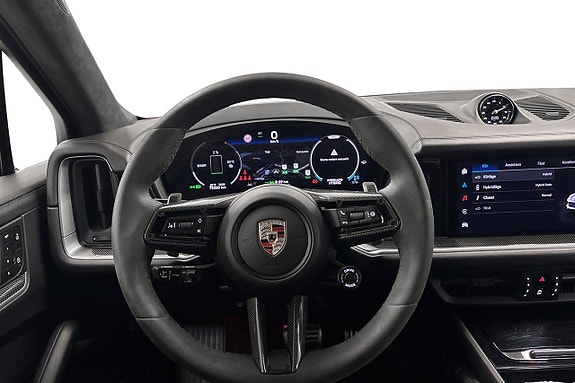 Porsche Cayenne S 14 of 30