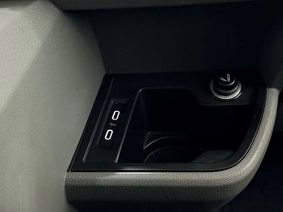 Volkswagen Transporter 23 of 30