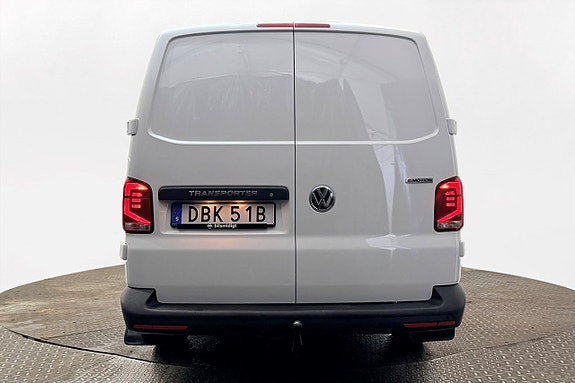Volkswagen Transporter 7 of 30