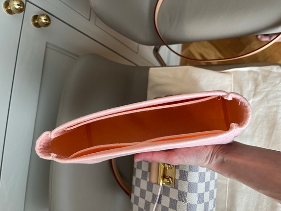 Product image 18 of 20