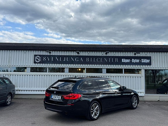 BMW 520d 4 of 5