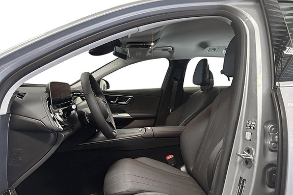 Mercedes-Benz E300 de 6 of 17