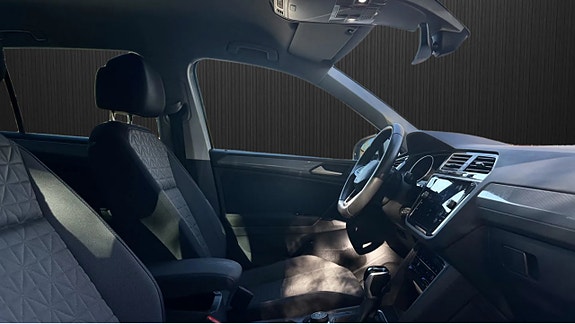 Volkswagen Tiguan 9 of 11