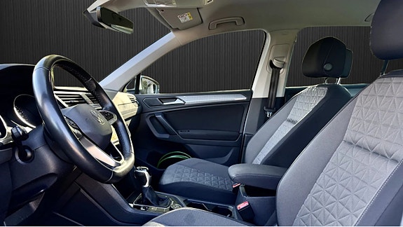 Volkswagen Tiguan 6 of 11