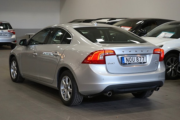 Volvo S60 5 of 5