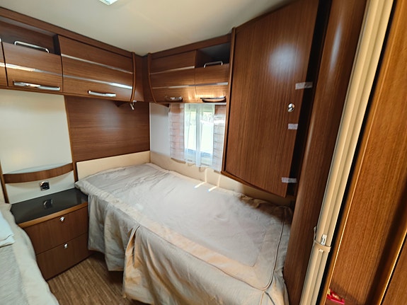 Adria Alpina 563ul 13 of 18