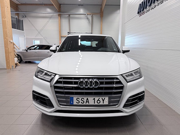 Audi Q5 4 of 5