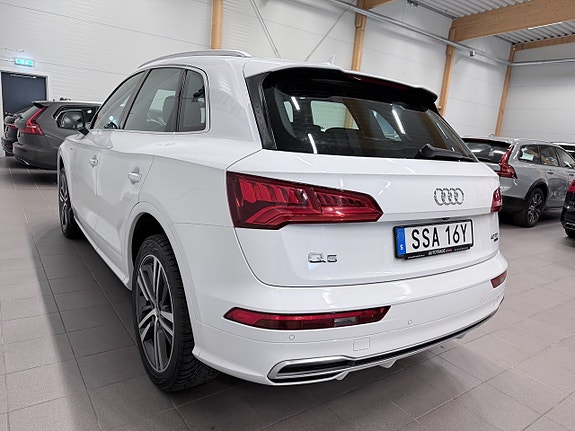 Audi Q5 10 of 23
