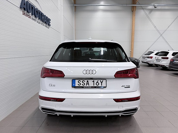 Audi Q5 8 of 23