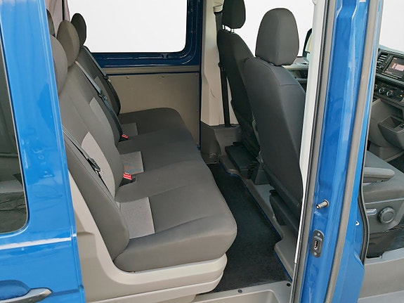 Volkswagen Crafter 10 of 13