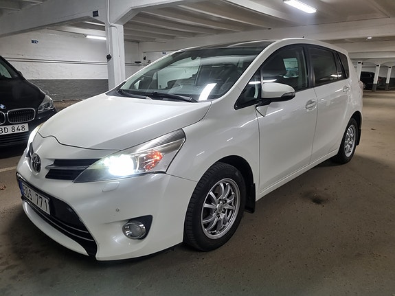 Toyota Verso 4 of 5