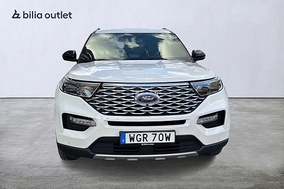 Ford Explorer 2 of 30