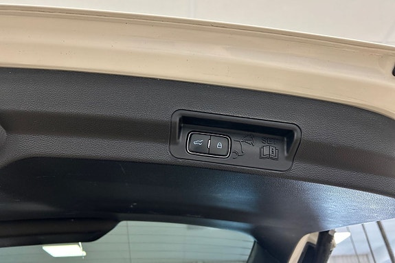 Ford Explorer 29 of 30