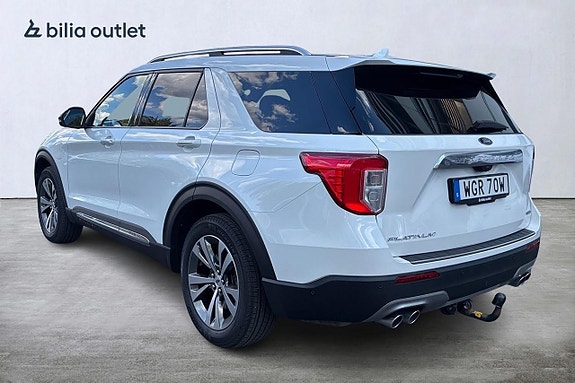 Ford Explorer 7 of 30