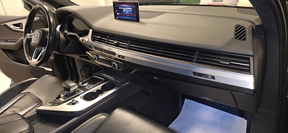 Audi Q7 15 of 22