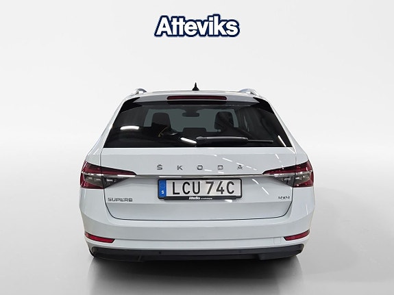 Skoda Superb 4 of 5