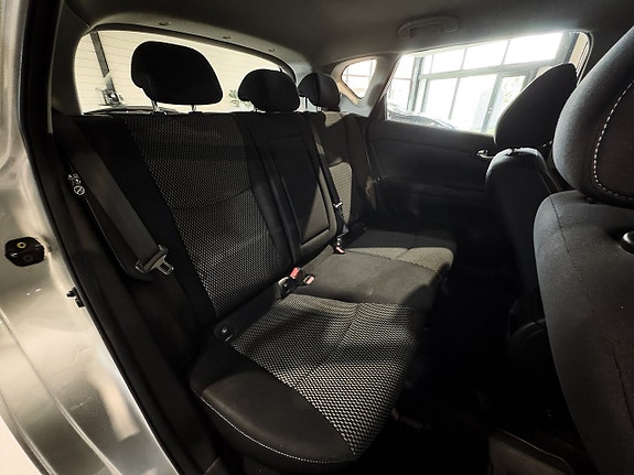 Nissan Pulsar 11 of 22