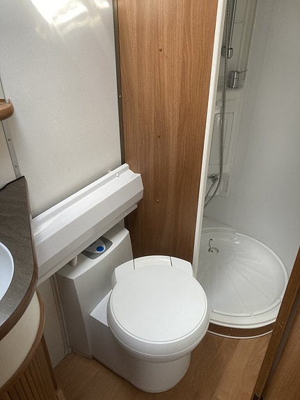 Kabe KABE ROYAL 610 DXL KS 18 of 19