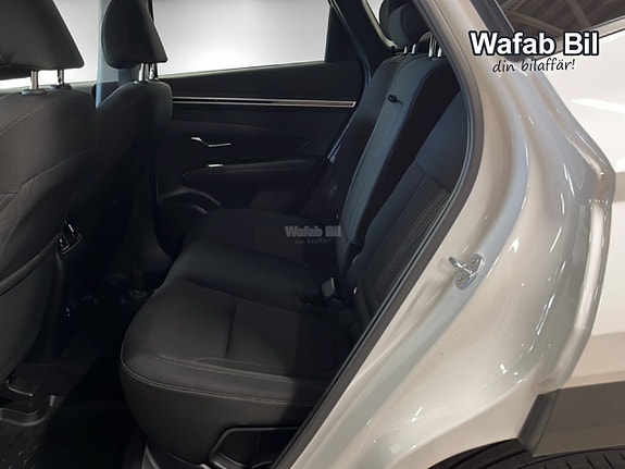 Hyundai Tucson 9 of 14