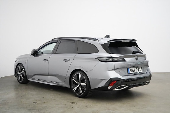 Peugeot 308 SW 4 of 5