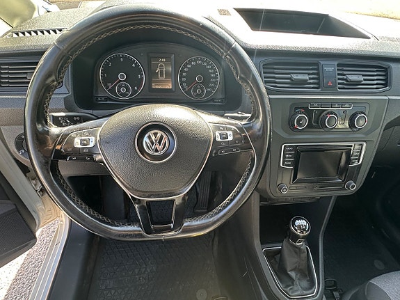 Volkswagen Caddy 8 of 9