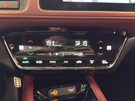 Honda HR-V 13 of 17