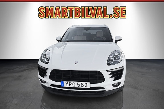 Porsche Macan S 9 of 25