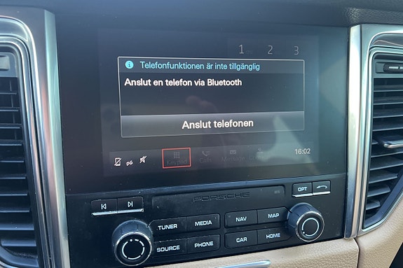 Porsche Macan S 23 of 25