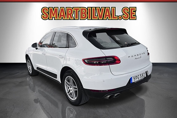 Porsche Macan S 6 of 25