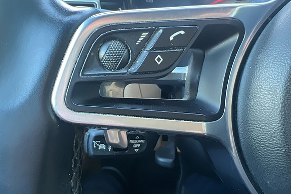Porsche Macan S 20 of 25