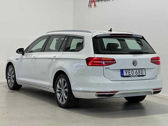 Volkswagen Passat 4 of 5