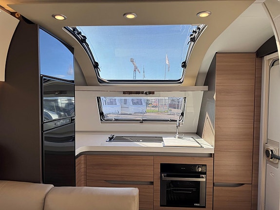 Adria ALPINA 903 HT Barnkammare, Ac 19 of 20