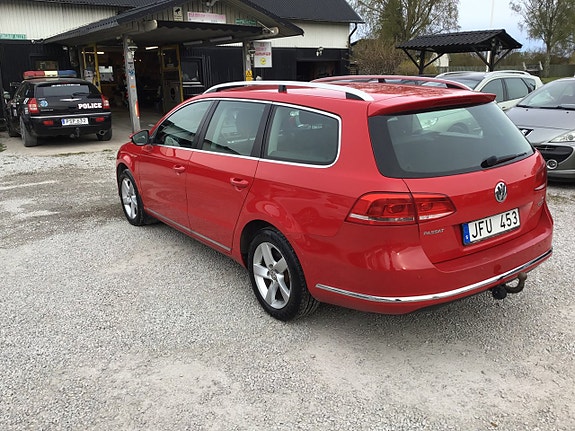Volkswagen Passat 3 of 5