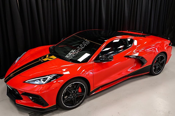 Chevrolet Corvette 4 of 5