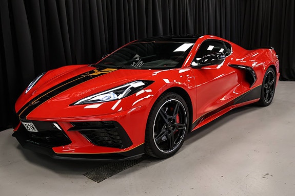 Chevrolet Corvette 3 of 5