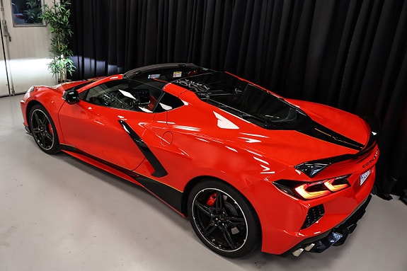 Chevrolet Corvette 9 of 29