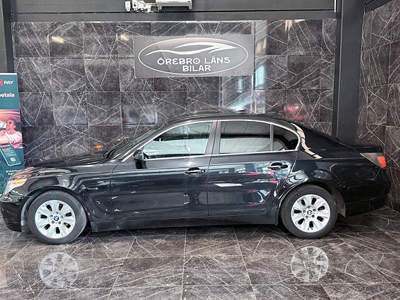 BMW 523i 5 of 5