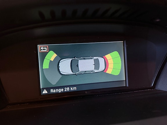 BMW 523i 13 of 13