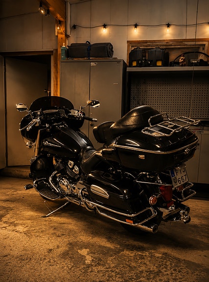 Yamaha XVZ 1300 Royal star venture 4 of 7