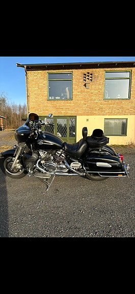 Yamaha XVZ 1300 Royal star venture 6 of 7