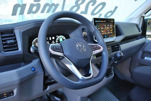 Volkswagen Crafter 9 of 24