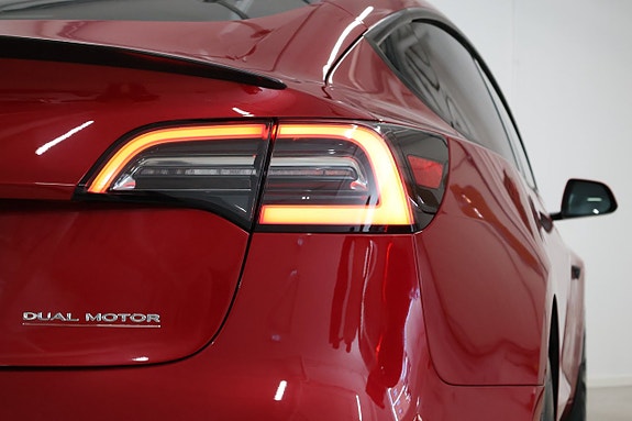 Tesla Model 3 24 of 24