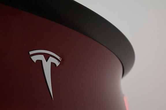 Tesla Model 3 9 of 24