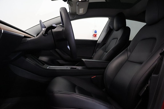 Tesla Model 3 12 of 24