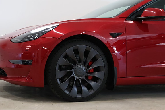 Tesla Model 3 22 of 24