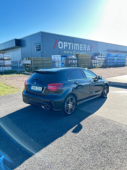 Mercedes-Benz A180 5 of 5